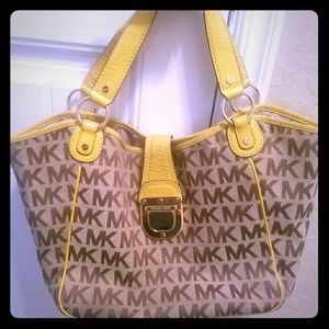 Michael Kors Medium Size Purse